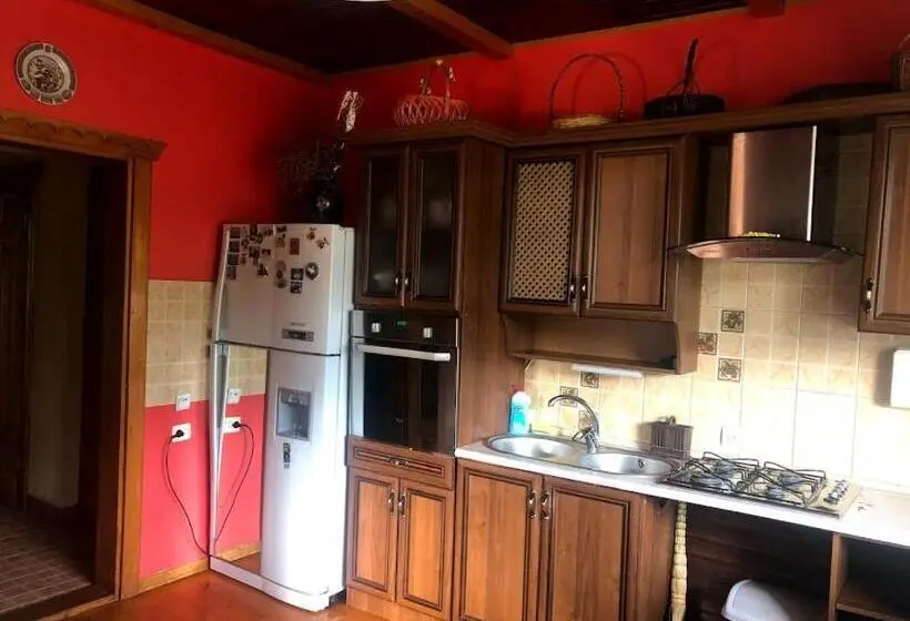ویلای 1 خوابه, Prutets Guest House