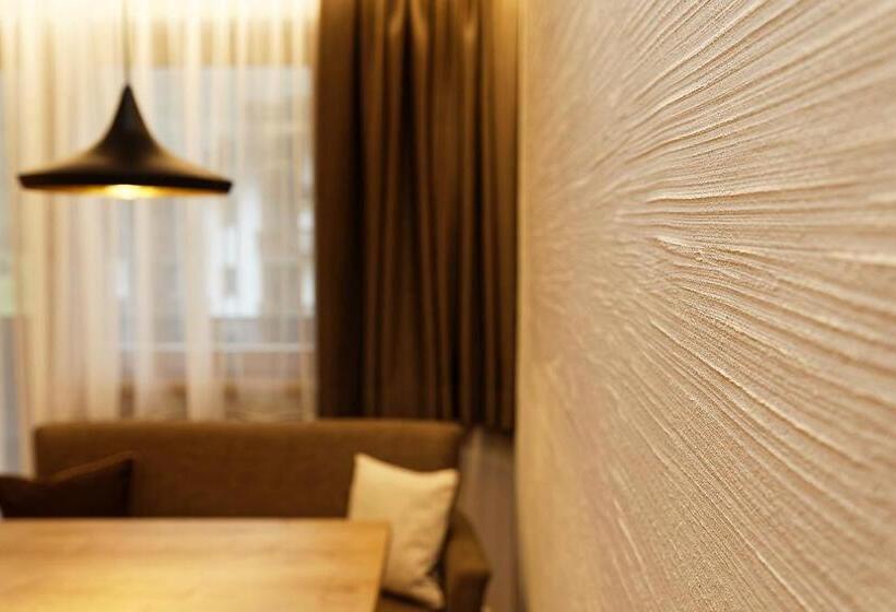 Номер Стандарт с Балконом, Panorama Samnaun