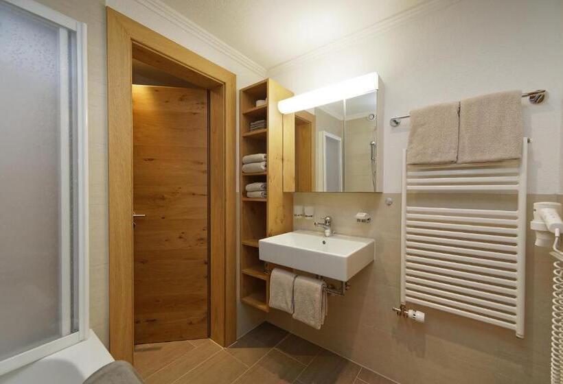 Семейный Номер Вид на Горы, Panorama Samnaun