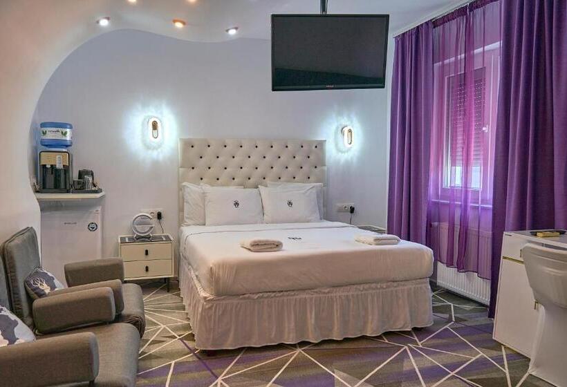 Номер Deluxe, Amethyst House