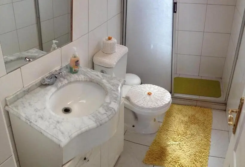 اتاق استاندارد چهار تخته, Hostal Tierra Noble