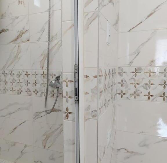 דירת חדר עם טרסה, Guest House Perla