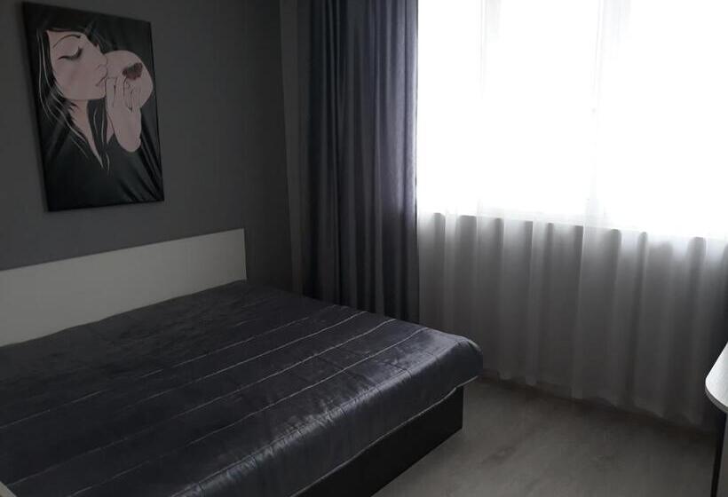 דירת חדר עם טרסה, Guest House Perla