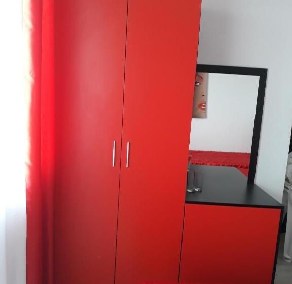 Номер Стандарт с Балконом, Guest House Perla