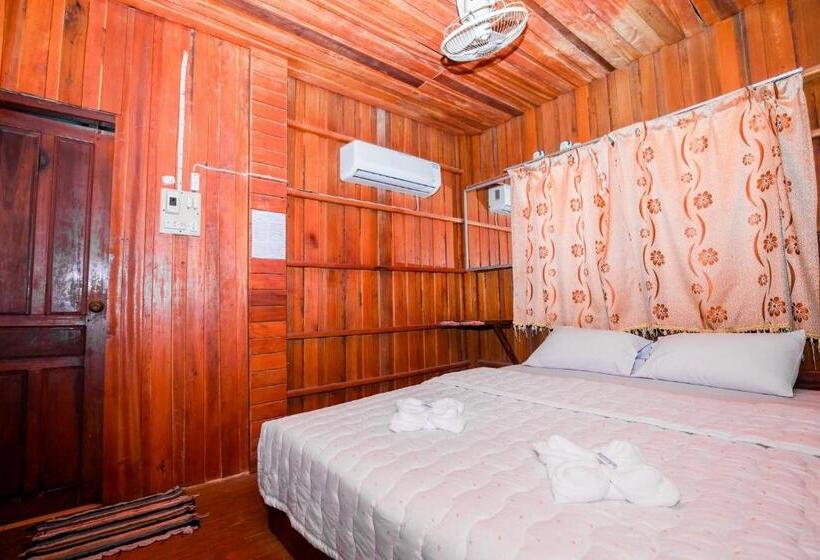 בקתה סטנדרטית, Molina Bungalows