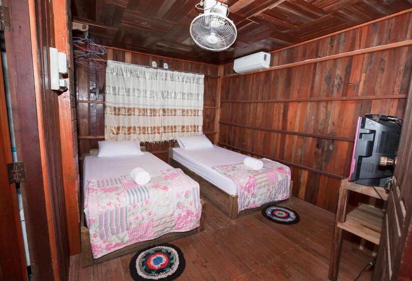 בקתה סטנדרטית, Molina Bungalows