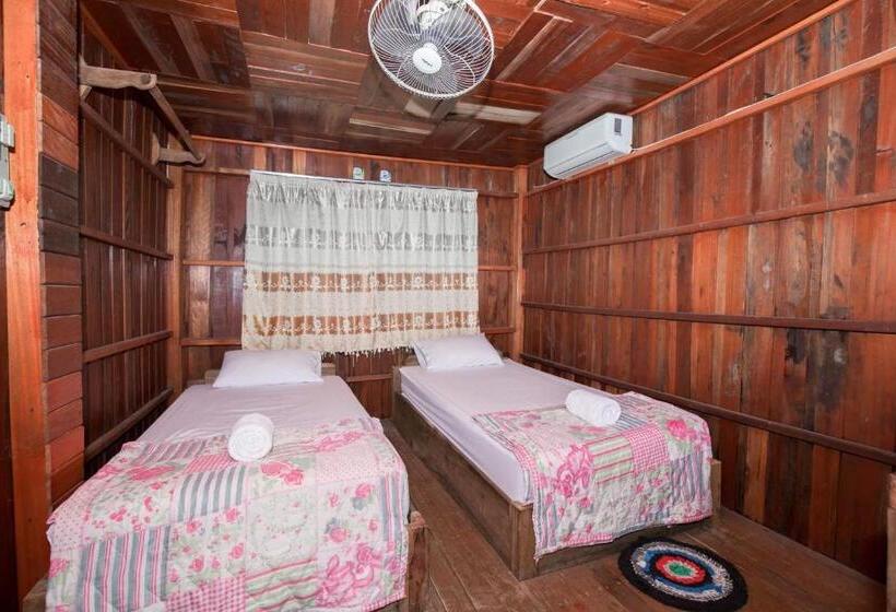 בקתה סטנדרטית, Molina Bungalows