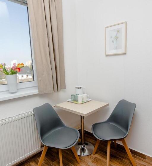 اتاق استاندارد یک نفره, Penzion Hviezda