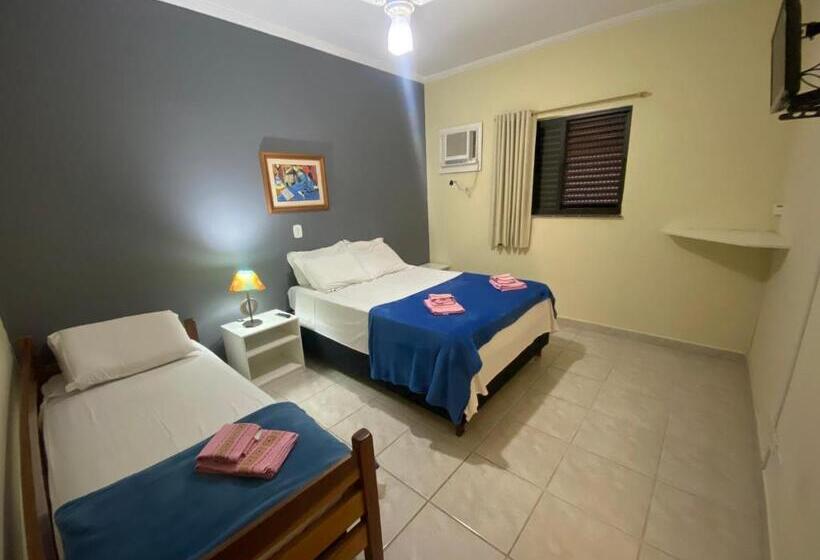 スタンダードトリプルルーム, Pousada Golden House   Próxima Ao Thermas No Centro De Aguas