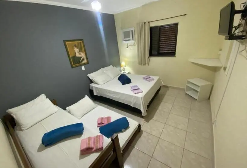 スタンダード４人部屋, Pousada Golden House   Próxima Ao Thermas No Centro De Aguas