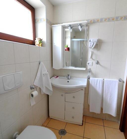 חדר סטנדרט, Rapsodia Pension