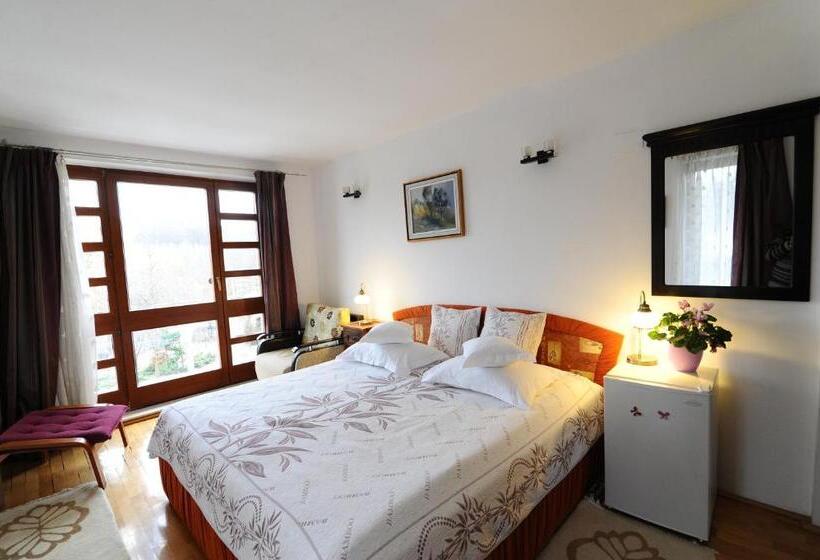 חדר סופריור, Rapsodia Pension