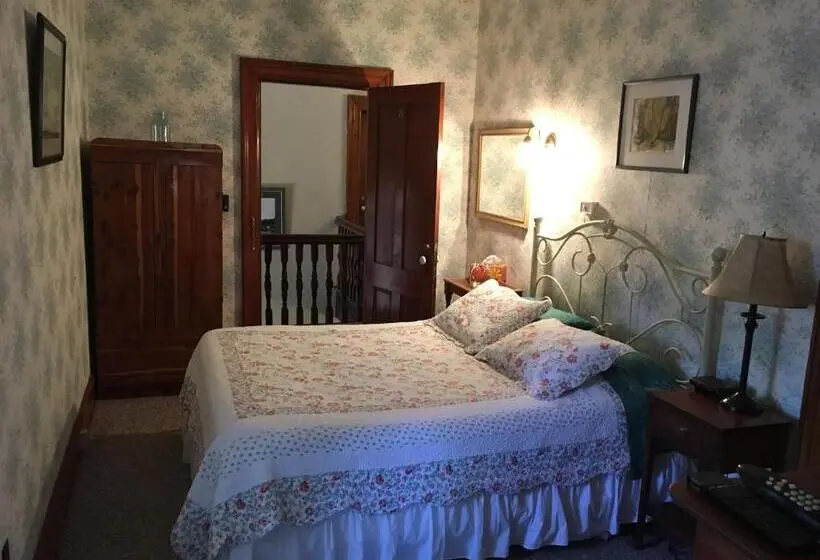 Standard-huone, Carriage House Inn