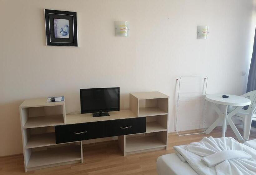 Номер Стандарт с Балконом, Aparthotel Vris