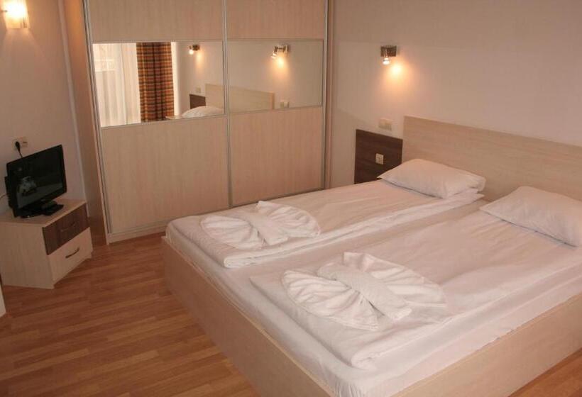 غرفة قياسية مزوَّدة بشُرفة, Aparthotel Vris