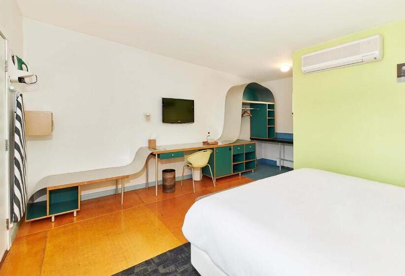 חדר דלוקס, Greenporter