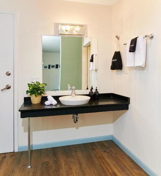 חדר דחוקס עם מיטת קינג, Greenporter