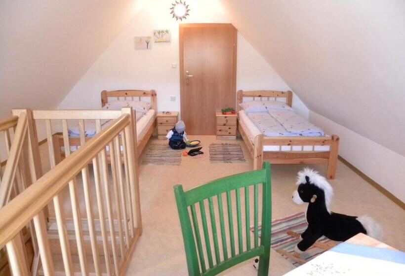 家庭间, Gästehaus Lisa