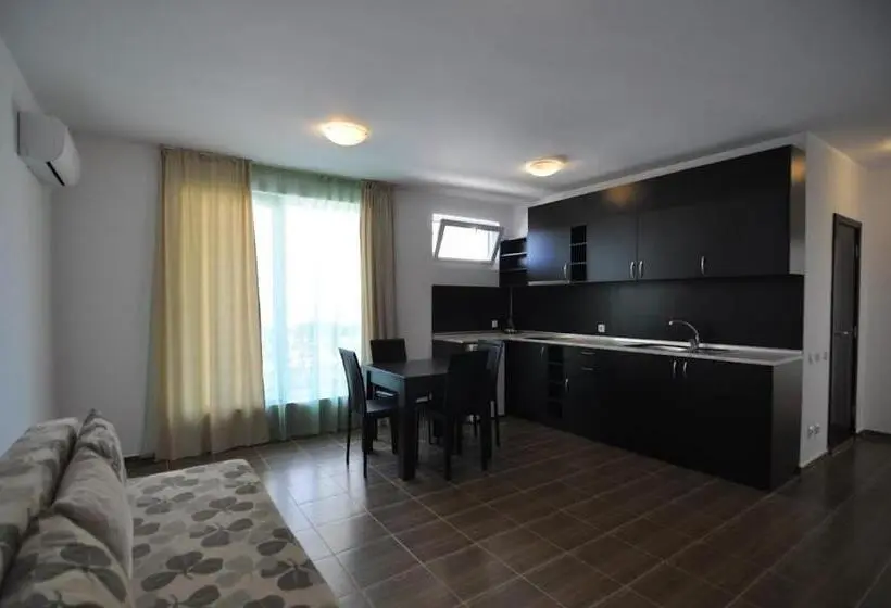 آپارتمان 1 خوابه همکف, Guest House Ask