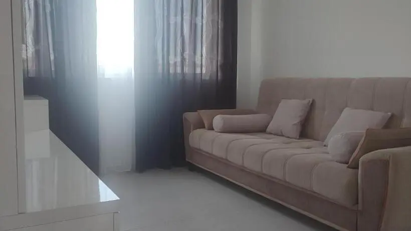 آپارتمان 1 خوابه, Guest House Ask
