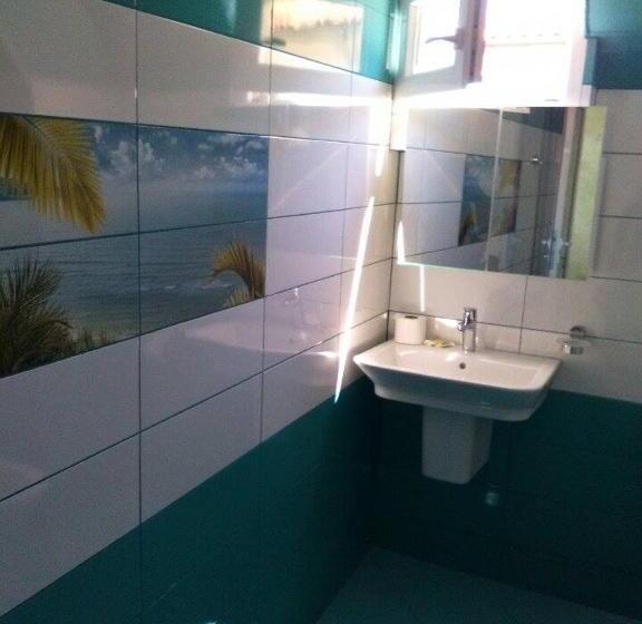 اتاق لوکس با چشم‌انداز دریا, Morska Zvezda Guest House