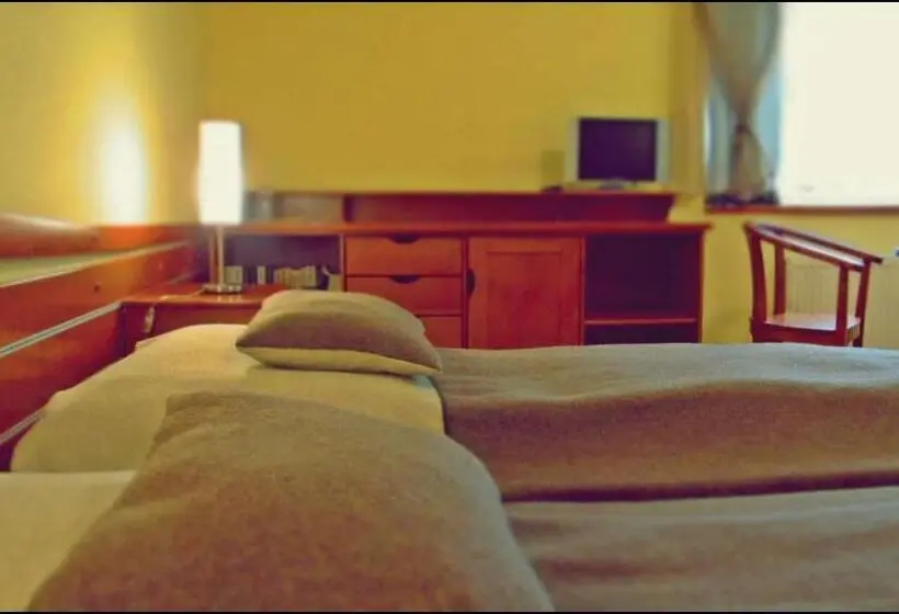 اتاق استاندارد چهار تخته, The Zen Hostel Posticum