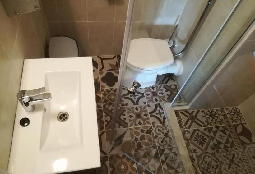 标准三人间, The Zen Hostel   Posticum