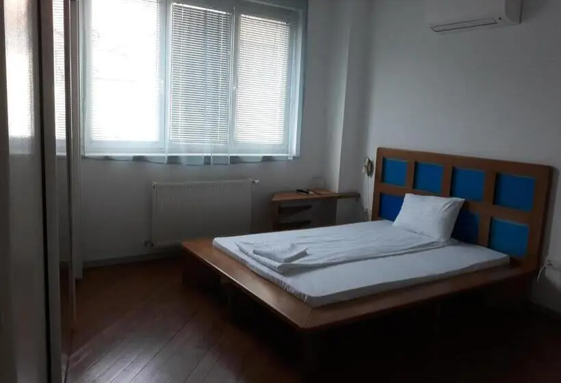 اتاق استاندارد, The Zen Hostel Posticum