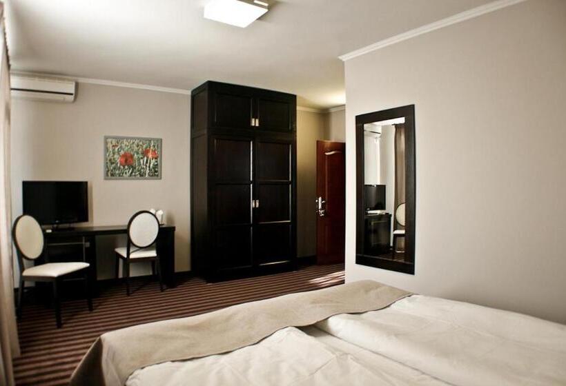 スタンダードルーム, Pensiunea Belanco