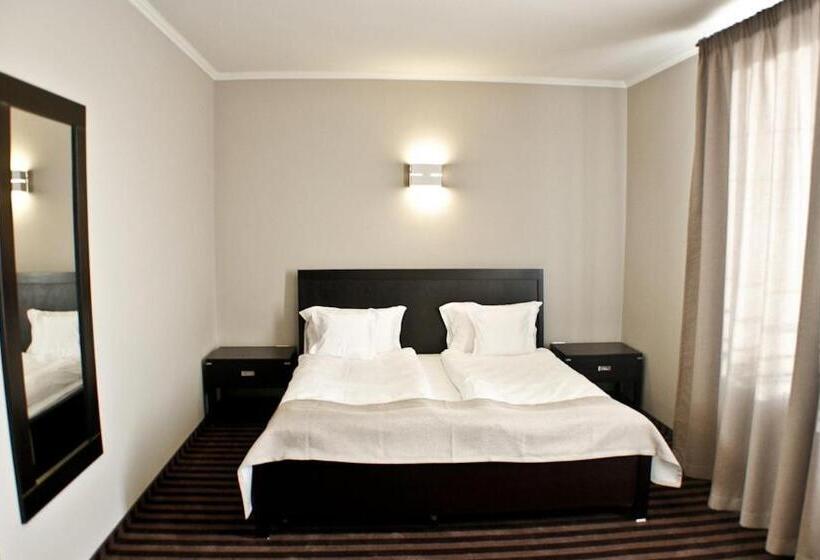 スタンダードルーム, Pensiunea Belanco