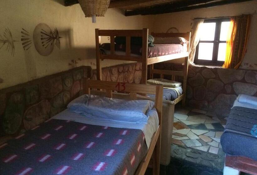 Кровать в Общей Комнате, Tilcara Mistica Hostel
