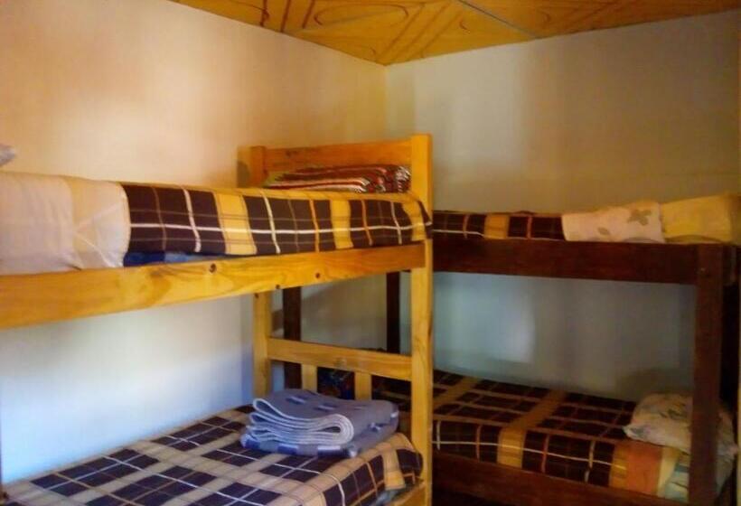 Номер Стандарт Четырехместный Совместный Санузел, Tilcara Mistica Hostel