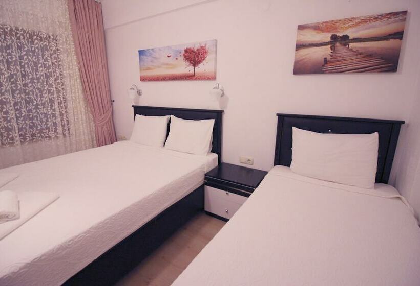 اتاق استاندارد سه نفره, Alize Otel