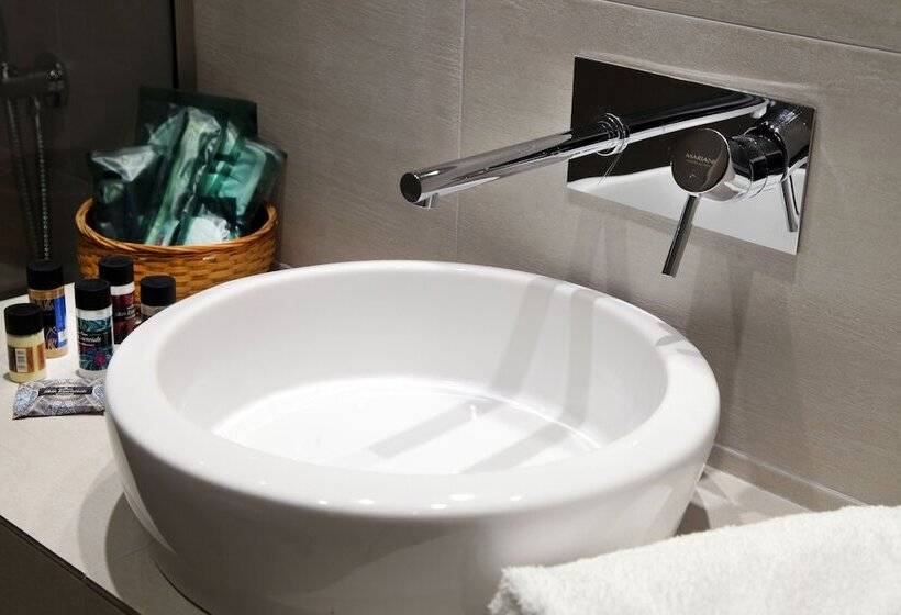 بانگلوی سوپریور, Amaronda Resort & Spa