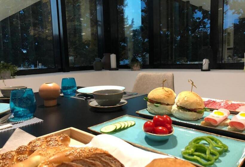 اتاق استاندارد, Cubis