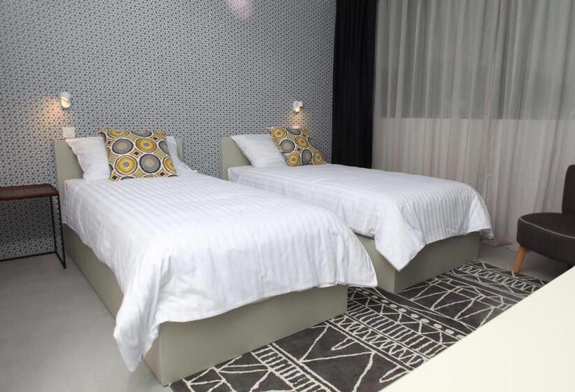 اتاق استاندارد, Cubis