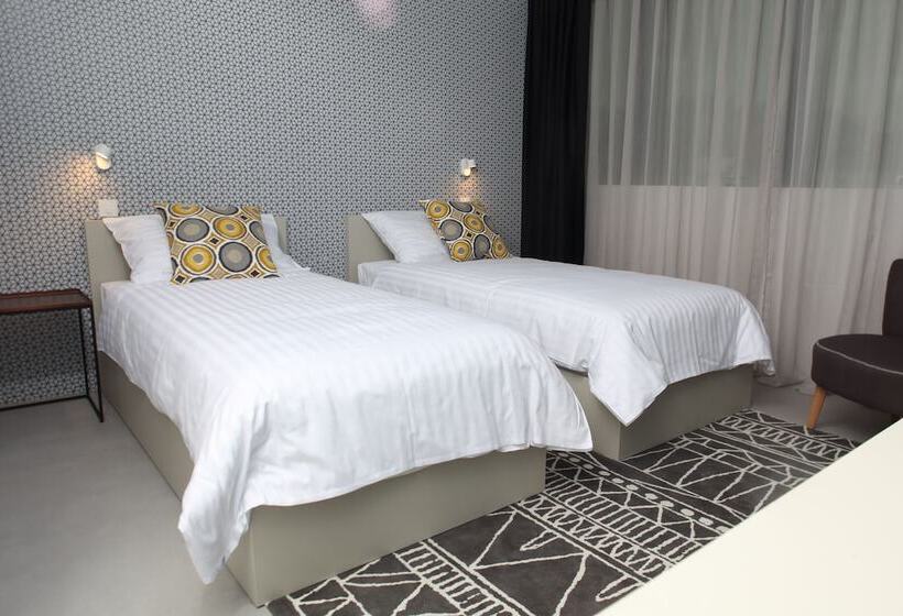 اتاق استاندارد, Cubis