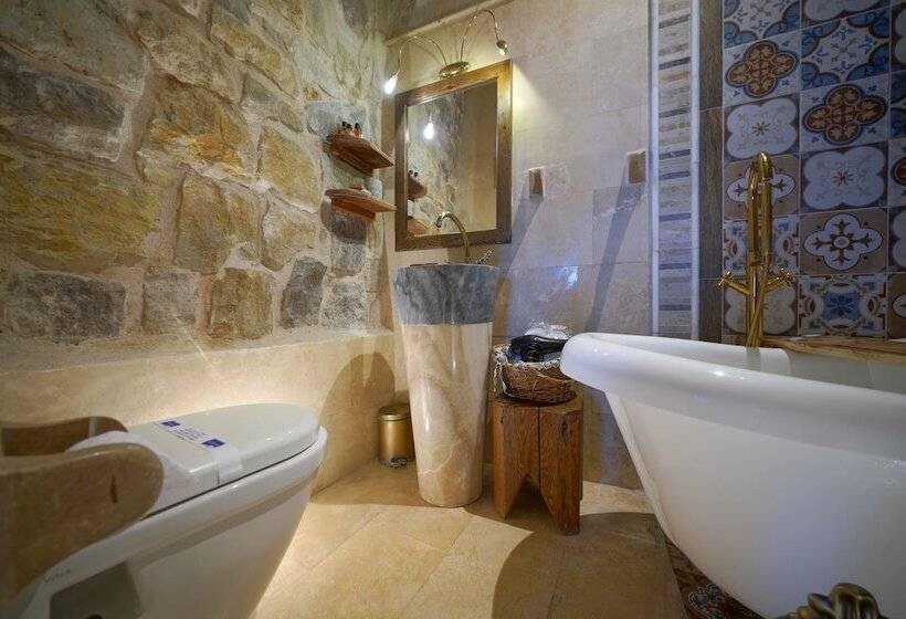 اتاق استاندارد, Eyes Of Cappadocia Cave