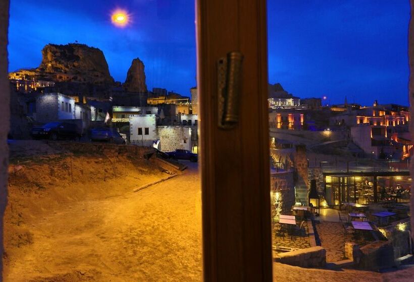 سوییت لوکس, Eyes Of Cappadocia Cave