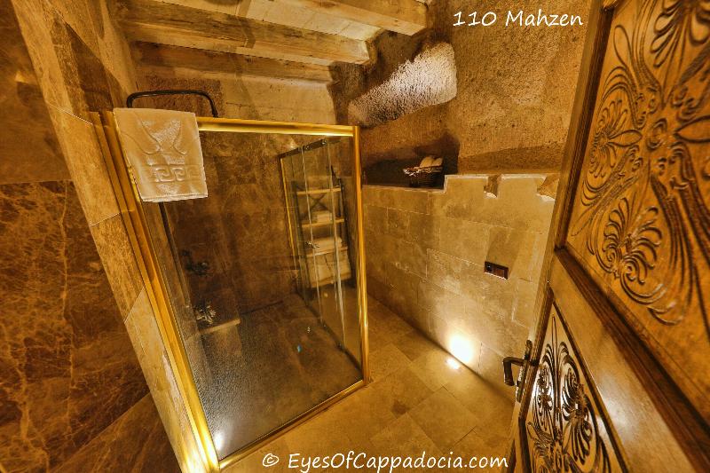 سوییت لوکس, Eyes Of Cappadocia Cave