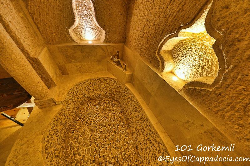 سوییت جونیور, Eyes Of Cappadocia Cave