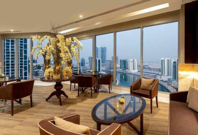 俱乐部房间, Renaissance Business Bay Hotel, Dubai