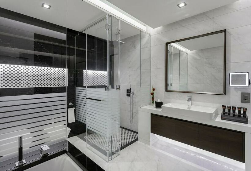 小型套房, Renaissance Business Bay Hotel, Dubai