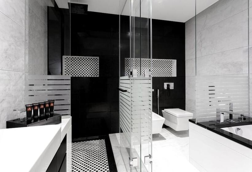 Полулюкс, Renaissance Business Bay Hotel, Dubai
