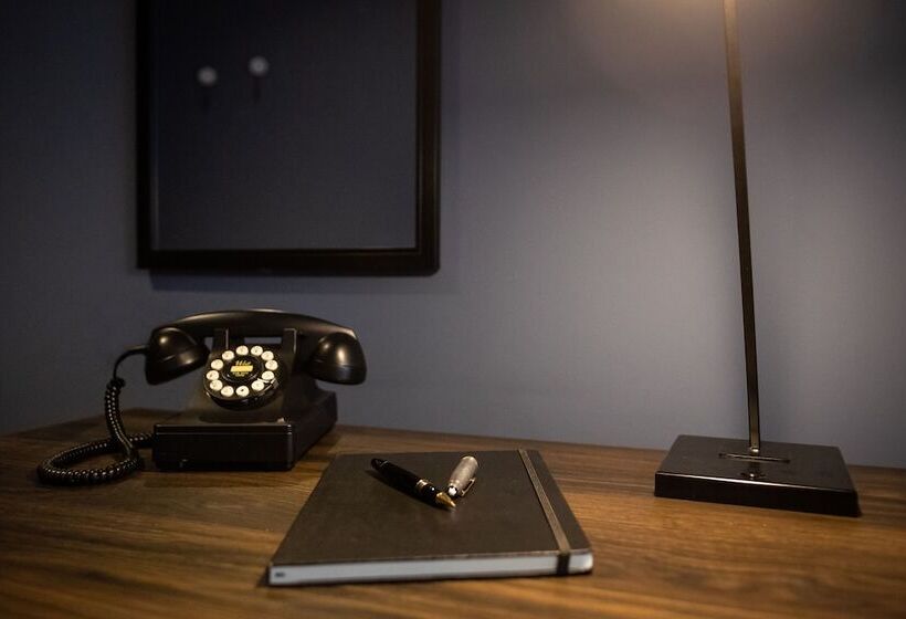 Номер Стандарт, Indigo Manchester   Victoria Station, An Ihg