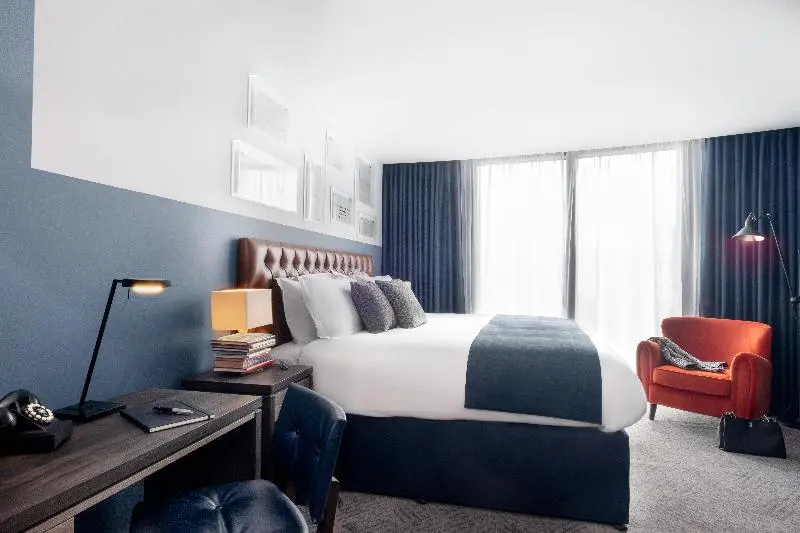 キングサイズベッドのスタンダードルーム, Indigo Manchester Victoria Station, An Ihg