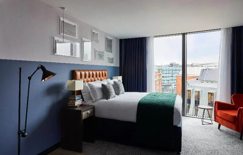 身障者適用スタンダードルーム, Indigo Manchester Victoria Station, An Ihg