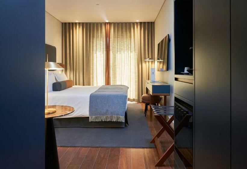 اتاق سوپریور, Portobay Flores