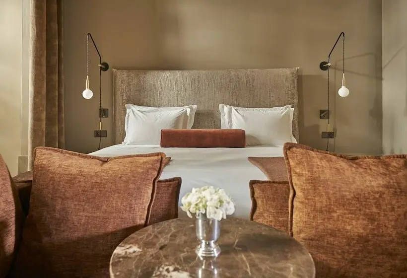 Quarto standard, Portobay Flores