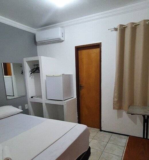 Camera Standard, Pousada Veleiro